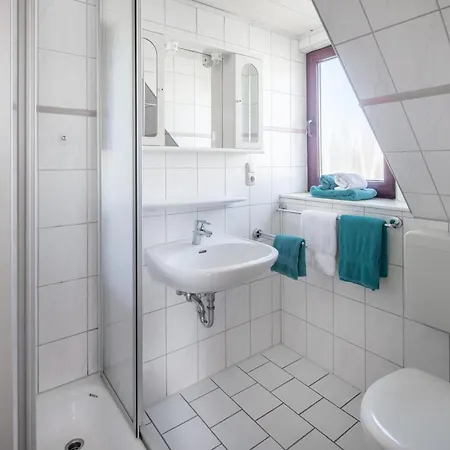 Sonnenborstel 5 *
